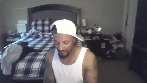 Snapshot of gifted_cocks69 chatting on September 2025 10:42:01 PM Gifted online show from September 2025 10:42:01 PM