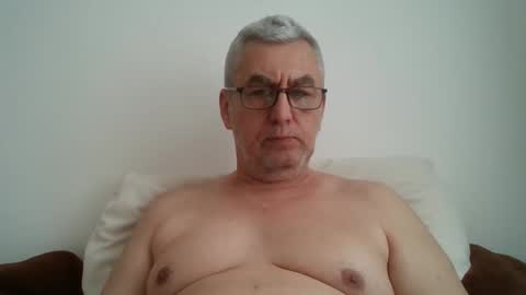 Snapshot of gigi1970 chatting on March 2026 12:28:01 PM gigi1970 online show from March 2026 12:28:01 PM