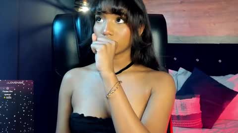 Snapshot of gigi_strawberry chatting on February 2025 04:49:01 AM GIGI online show from February 2025 04:49:01 AM