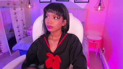 Snapshot of gigi_strawberry chatting on September 2025 04:36:01 AM GIGI online show from September 2025 04:36:01 AM