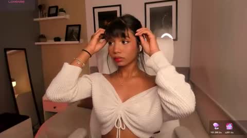 Snapshot of gigi_strawberry chatting on November 2025 03:20:01 AM GIGI online show from November 2025 03:20:01 AM