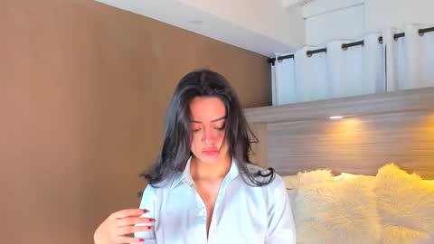 gigi wilden online show from December 2025 02:23:02 PM