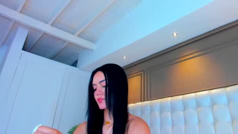gigi wilden online show from June 2026 11:15:01 AM