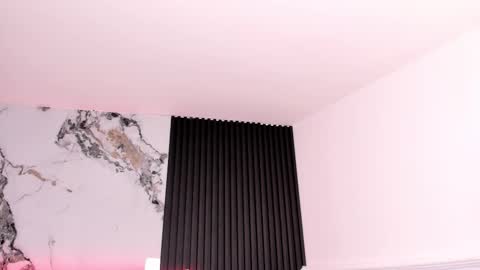 Gigi Doll online show from October 2025 11:17:01 AM