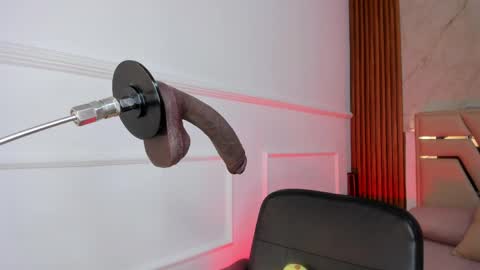 Gigi Doll online show from April 2026 11:21:02 AM