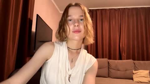 Snapshot of gigikray chatting on October 2025 06:28:02 PM Molly online show from October 2025 06:28:02 PM