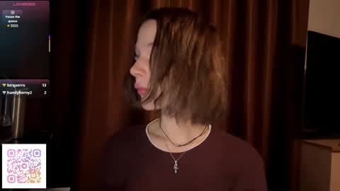 Snapshot of gigikray chatting on October 2025 07:15:02 PM Molly online show from October 2025 07:15:02 PM