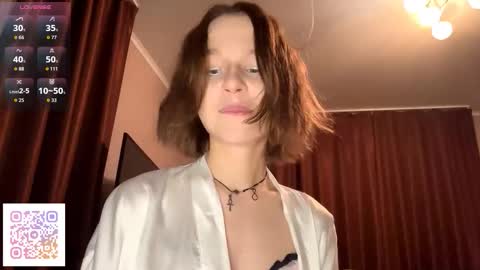 Snapshot of gigikray chatting on November 2025 07:48:02 PM Molly online show from November 2025 07:48:02 PM