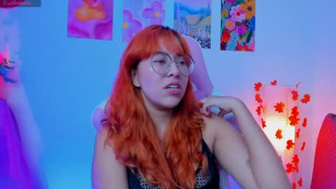 gigimooon online show from April 2026 01:28:01 PM