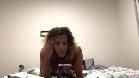 Snapshot of gigisparkle13 chatting on December 2024 06:03:02 AM Gigi online show from December 2024 06:03:02 AM