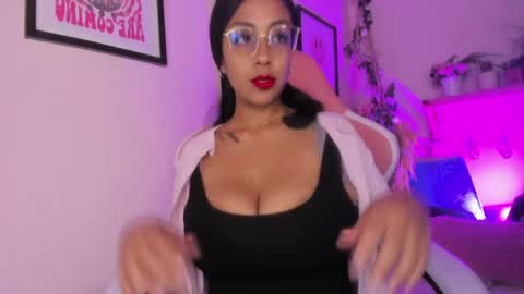 Snapshot of giisell chatting on April 2026 12:31:01 PM giisell online show from April 2026 12:31:01 PM