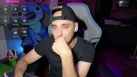 Snapshot of gil_gamesh2nd chatting on September 2025 08:30:01 PM Mirko online show from September 2025 08:30:01 PM