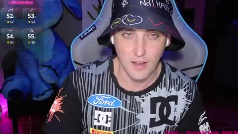 Mirko online show from May 2026 07:52:01 PM