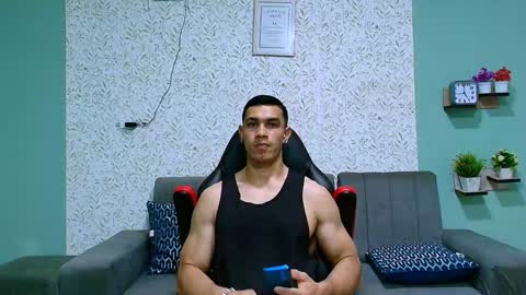 GILBERT online show from February 2025 05:20:01 PM