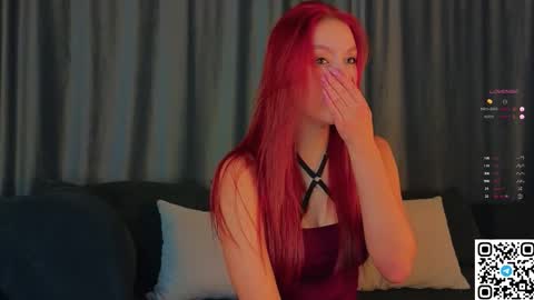 Snapshot of gildedkitten chatting on October 2025 05:32:02 PM Stacy online show from October 2025 05:32:02 PM