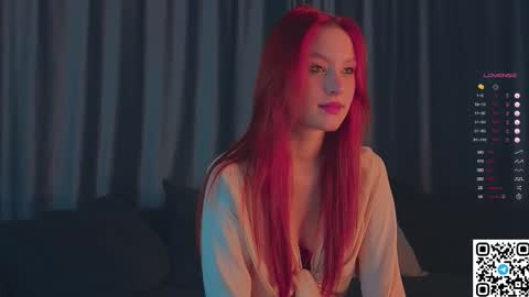 Snapshot of gildedkitten chatting on October 2025 06:17:02 PM Stacy online show from October 2025 06:17:02 PM