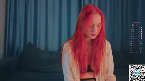 Snapshot of gildedkitten chatting on October 2025 06:29:01 PM Stacy online show from October 2025 06:29:01 PM