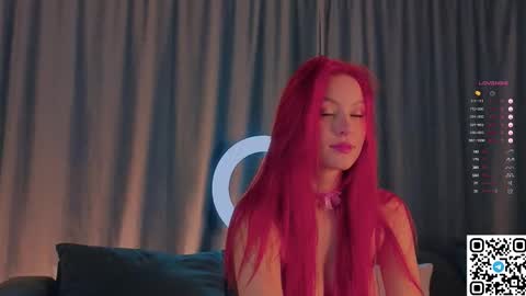 Snapshot of gildedkitten chatting on October 2025 06:29:01 PM Stacy online show from October 2025 06:29:01 PM