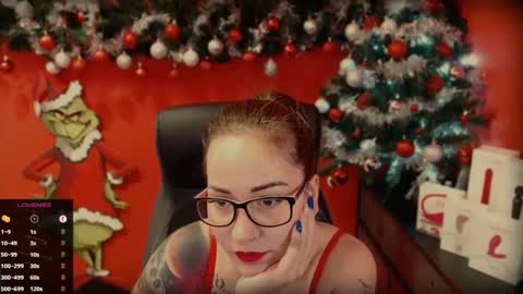 Snapshot of gina_hotlick chatting on December 2024 09:35:02 AM gina_hotlick online show from December 2024 09:35:02 AM