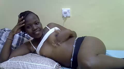 Adiliah online show from February 2026 11:41:02 PM