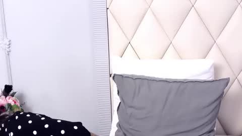 Snapshot of ginabear chatting on February 2025 06:42:02 PM Gina online show from February 2025 06:42:02 PM