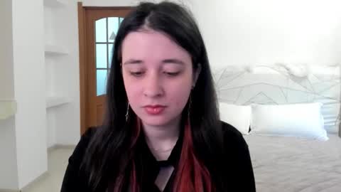 Kate online show from May 2026 09:27:01 AM