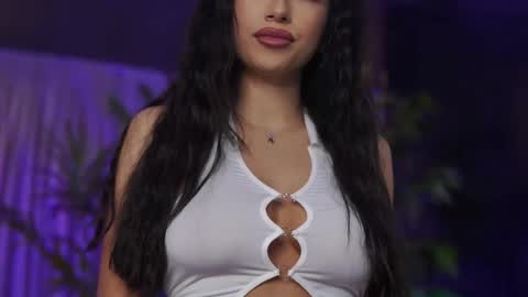 Gina online show from April 2026 07:05:02 PM