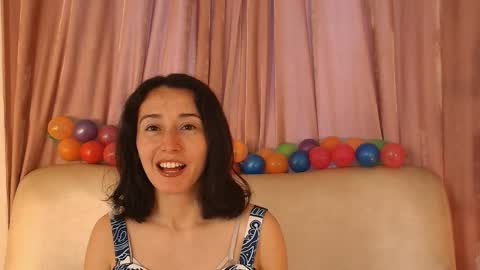 Snapshot of ginevra_esposito chatting on April 2026 12:28:01 PM Ginn online show from April 2026 12:28:01 PM