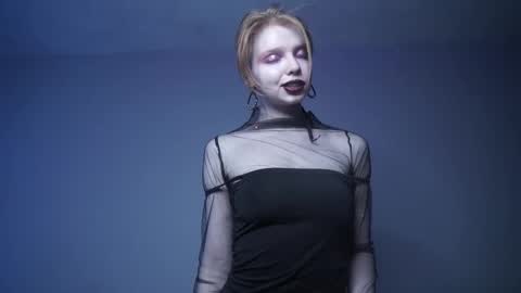        im expecting 350 thumbs up on my altar   online show from March 2025 10:10:02 PM