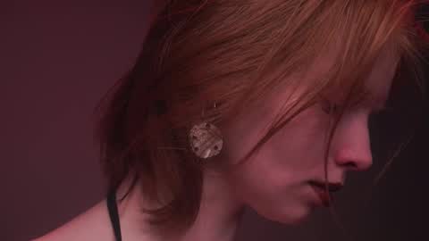        im expecting 350 thumbs up on my altar   online show from September 2025 10:13:01 PM