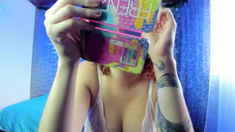 Ginger online show from November 2025 09:04:01 PM