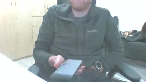 Snapshot of ginger_xxx chatting on December 2025 08:24:02 PM mike online show from December 2025 08:24:02 PM