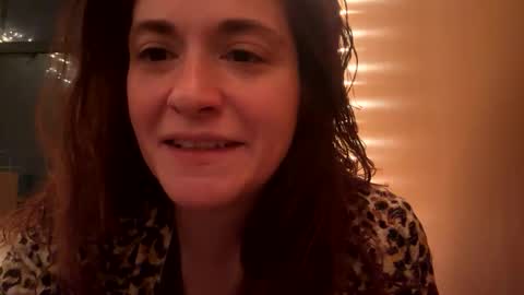 Snapshot of gingerlynx chatting on November 2025 04:48:02 AM gingerlynx online show from November 2025 04:48:02 AM