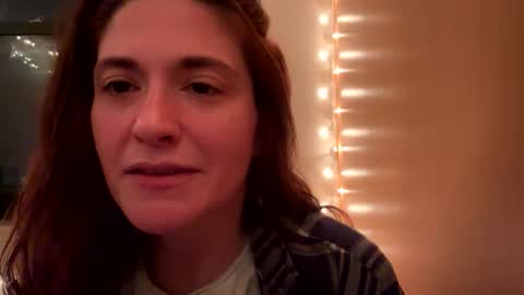 Snapshot of gingerlynx chatting on November 2025 12:14:02 AM gingerlynx online show from November 2025 12:14:02 AM