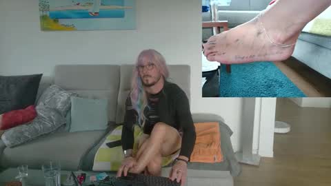 GingerPink online show from October 2025 10:54:02 AM