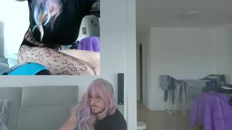 GingerPink online show from November 2025 12:36:02 PM