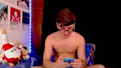 Snapshot of gingertwink_n chatting on December 2024 11:12:02 PM Josh Mills online show from December 2024 11:12:02 PM