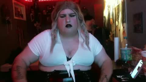 Snapshot of ginny_dominatrix chatting on October 2025 03:38:02 AM ginny ray online show from October 2025 03:38:02 AM