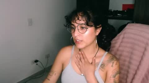 giny_bean online show from April 2026 02:16:01 AM