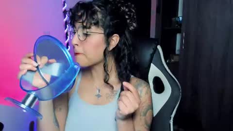 giny_bean online show from June 2026 02:36:02 AM