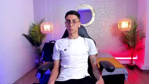 Gio Carangi online show from April 2026 03:22:01 AM