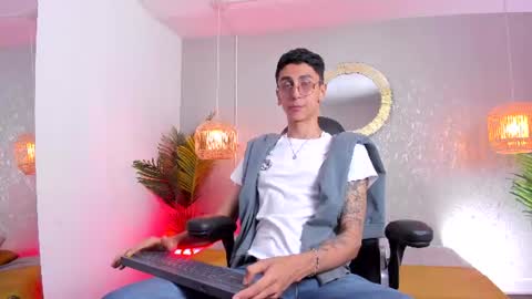 Gio Carangi online show from June 2026 03:16:01 AM