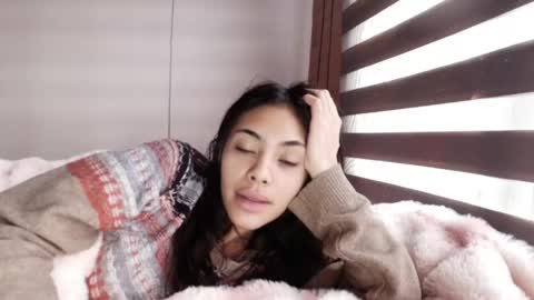 giovanna_oliveria online show from April 2026 10:01:02 PM