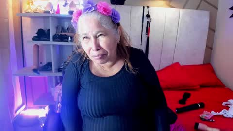 Girl Amada online show from February 2025 05:40:01 AM