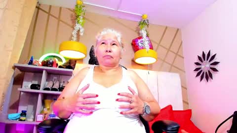 Girl Amada online show from March 2025 03:24:01 AM