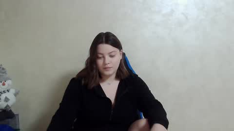 Snapshot of girl_leya chatting on December 2024 07:26:02 PM girl_leya online show from December 2024 07:26:02 PM