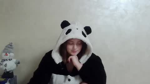 Snapshot of girl_leya chatting on December 2024 11:09:02 PM girl_leya online show from December 2024 11:09:02 PM