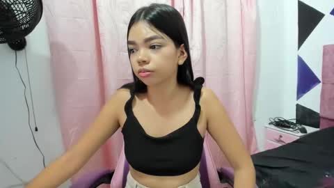 girl_princess18 online show from October 2025 09:24:02 AM