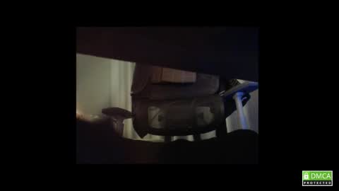 Snapshot of girl_u_never_met chatting on November 2025 05:09:01 PM Kristin online show from November 2025 05:09:01 PM