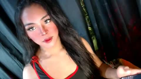 queen ronna online show from December 2024 01:56:01 PM